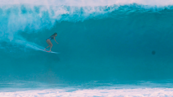 Jones getting barrelled.png